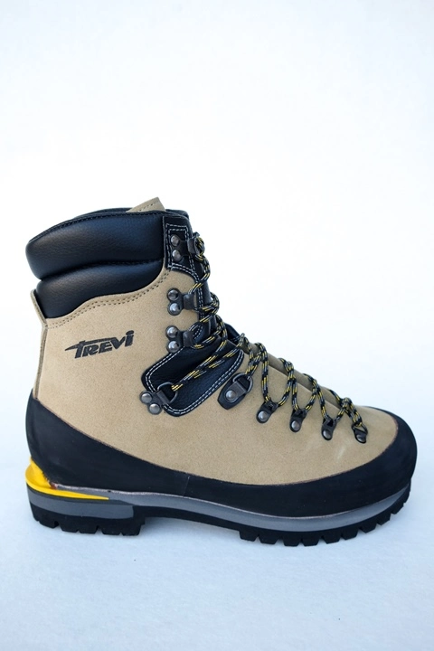401 EVEREST (SEMIRAMPONABILE)